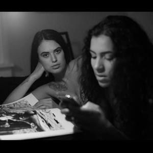 Meet your Posher, Avery